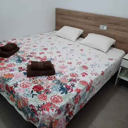 El Nido De Los Angeles * Playa del Inglés