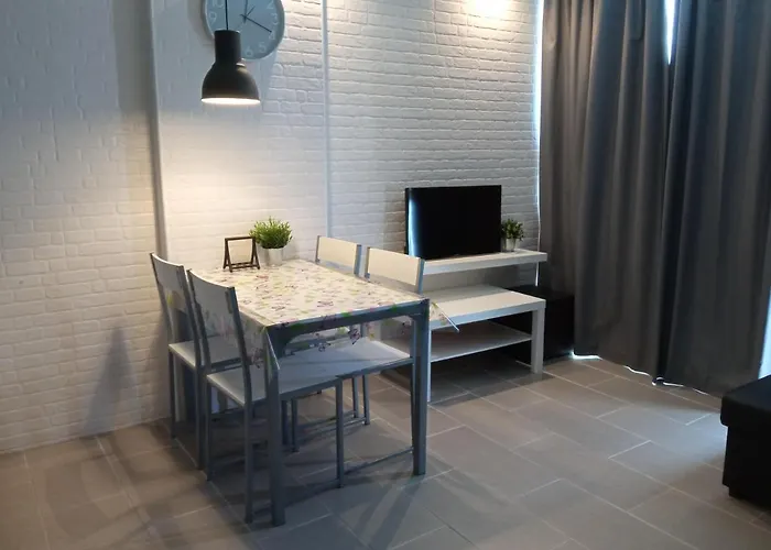 El Nido De Los Angeles بلايا ديل إنغلز