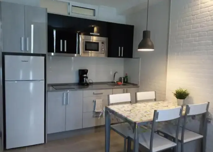 El Nido De Los Angeles Apartment *